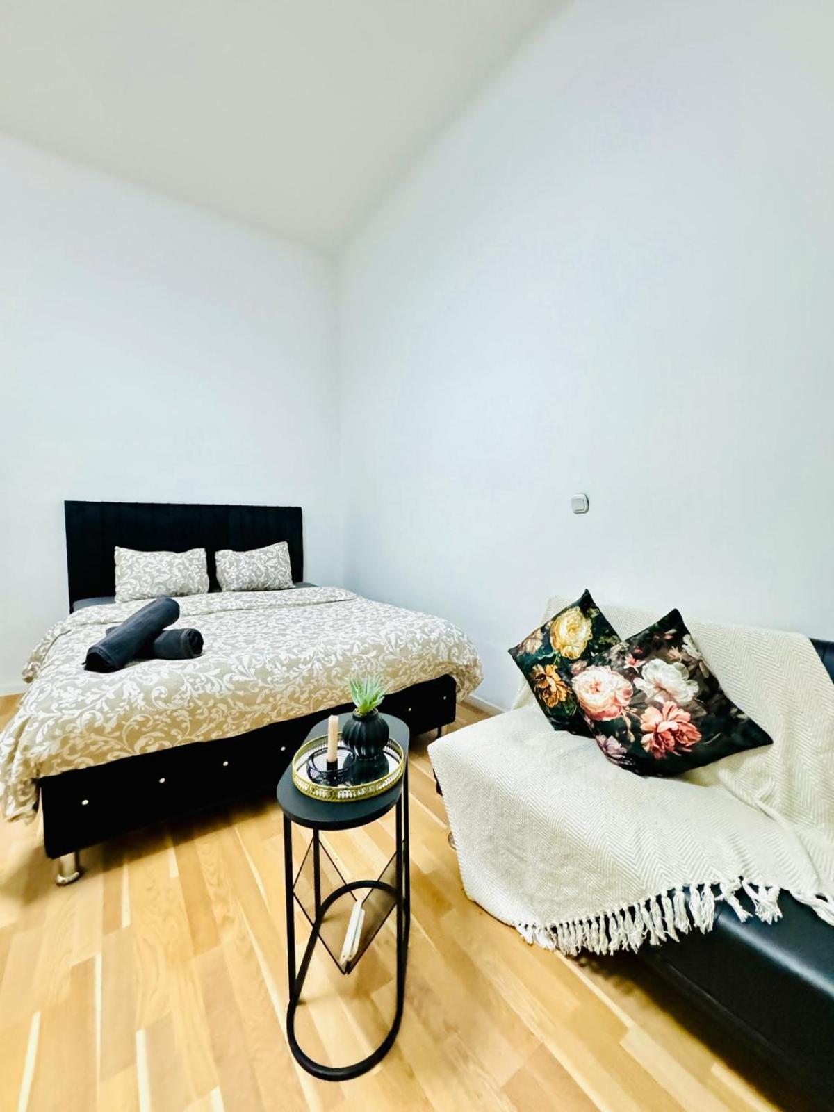 Apartment Comfy Apt, 10min Transport To Stadthalle Vienna