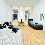 Comfy Studio Apt, 10Min Transport To Stadthalle