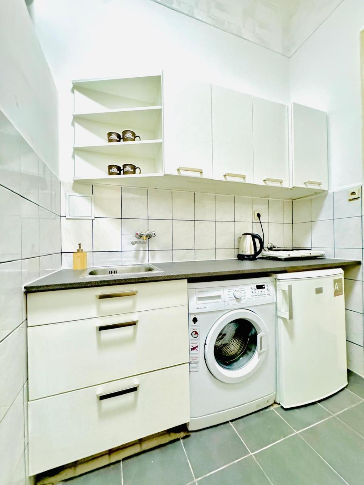 Comfy Apt, 10min Transport To Stadthalle Apartment Wien